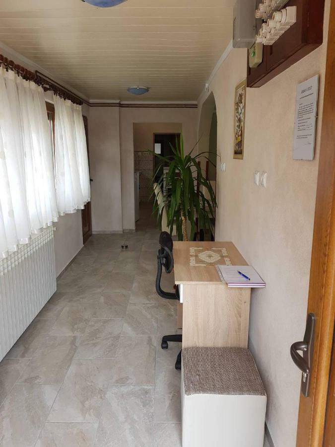 אוגולין Apartman Anna מראה חיצוני תמונה